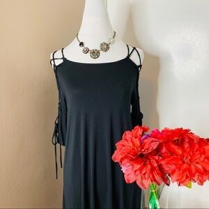 Tee Shirt Little Black Dress size Small